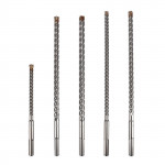 Foret marteau avec quatre tranchants spécialement disposés