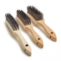 Brosse métallique robuste en acier avec manche en bois de hêtre