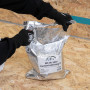 Etanchéité liquide mono composant pour des surfaces verticales et horizontales