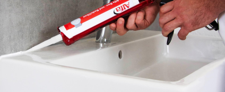 Silicone sanitaire pour joints de salle de bain